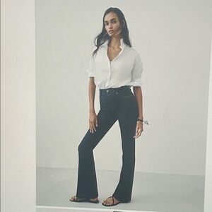 SPANXshape EverWear  Blue Women's Flair Leg Jeans Gorgeous Size -Medium